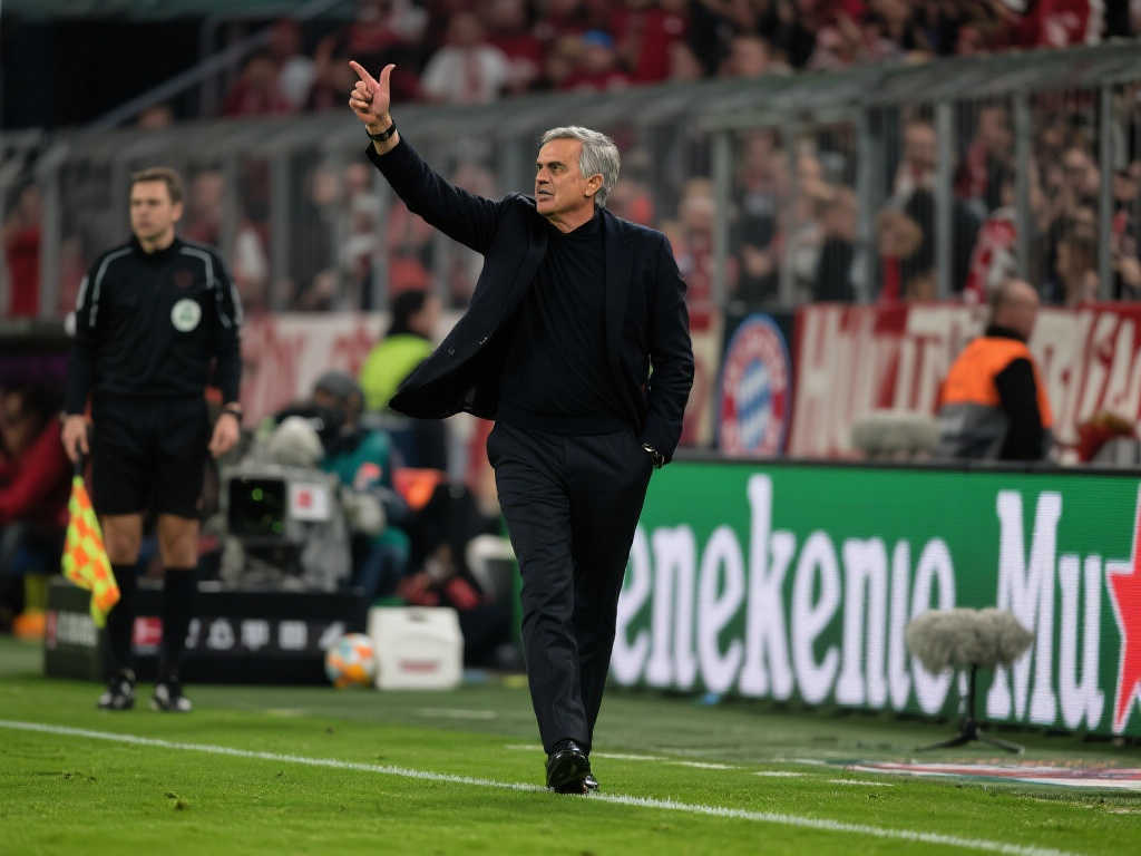 绿茵好莱坞的新篇章?德媒爆料:穆里尼奥苦学德语,瞄准拜仁帅位! 绿茵好莱坞的新篇章?德媒爆料:穆里尼奥苦学德语,瞄准拜仁帅位!